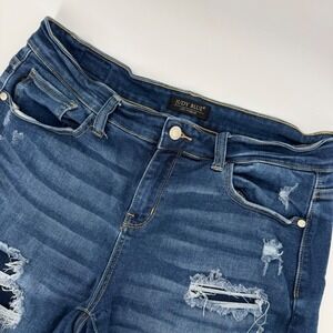 Judy Blue Denim Shorts Women XL Blue Distressed Raw Hem JB15205DK